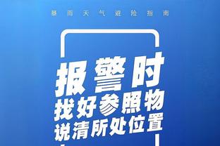 买来踢国足❓韩国前锋黄喜灿被拍，在深圳某店买足球鞋